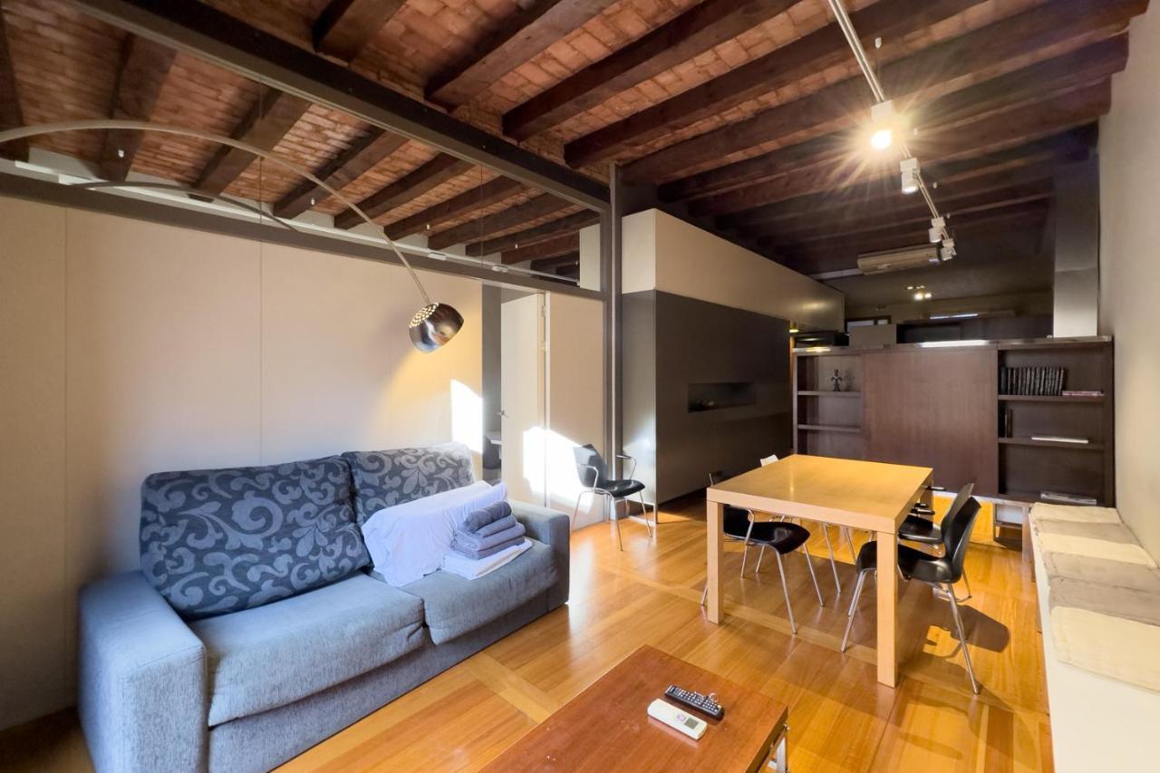 Aparteasy - Central Gracia Apartments Барселона Экстерьер фото