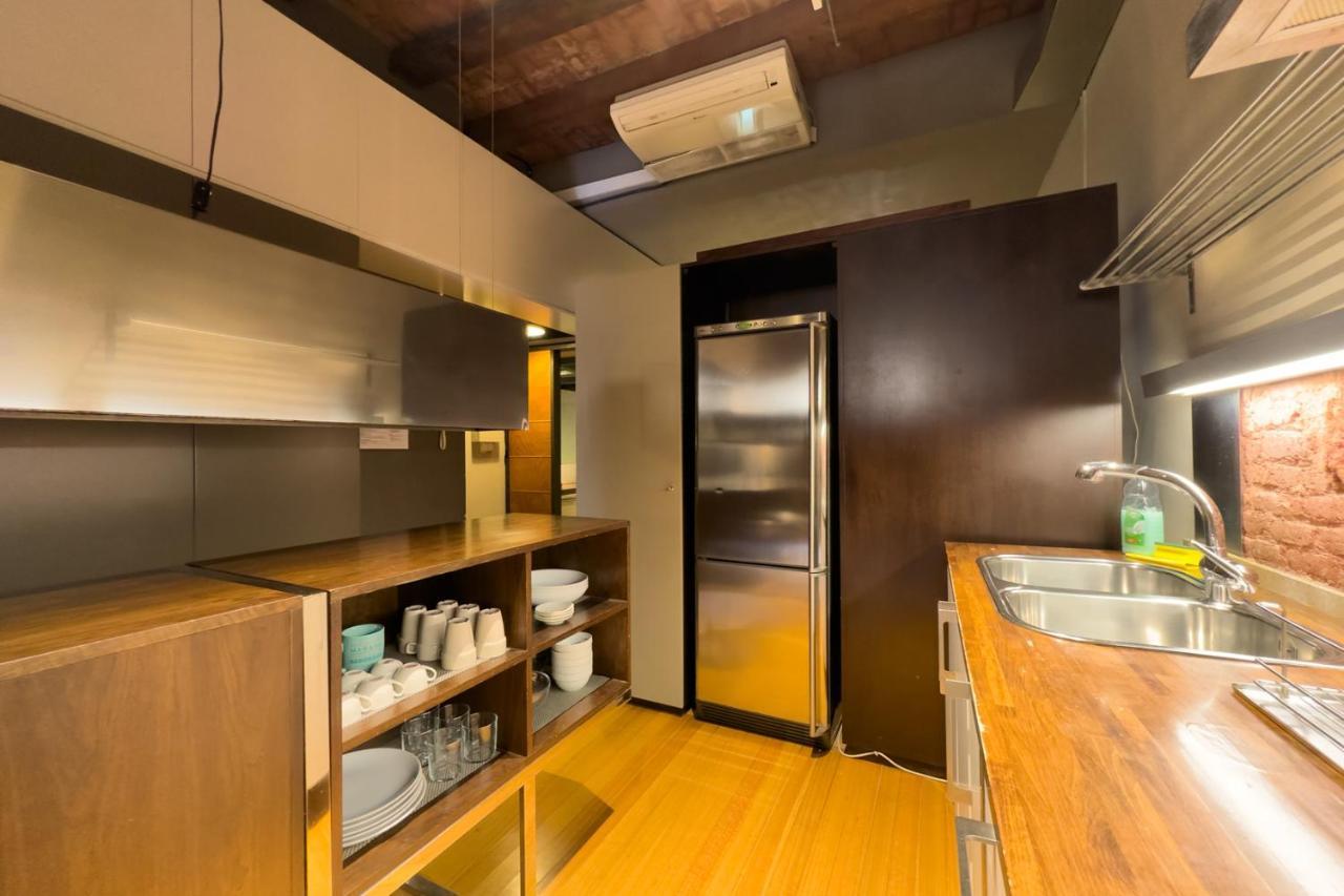 Aparteasy - Central Gracia Apartments Барселона Экстерьер фото